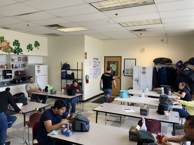 More Photos Of 6325 Monarch Park Pl, Niwot Light Manufacturing For Lease