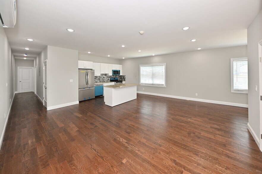 More Photos Of 59 Lincoln Ave, Fair Lawn Office Residential For Sale