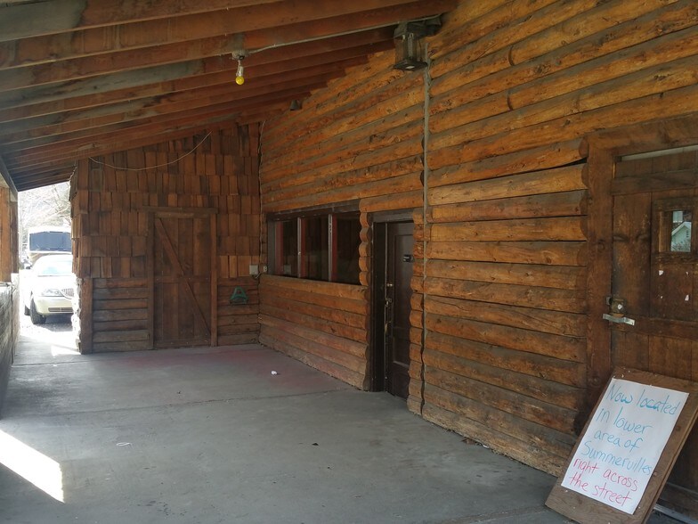 More Photos Of 129 S Main St, Riggins Restaurant For Sale