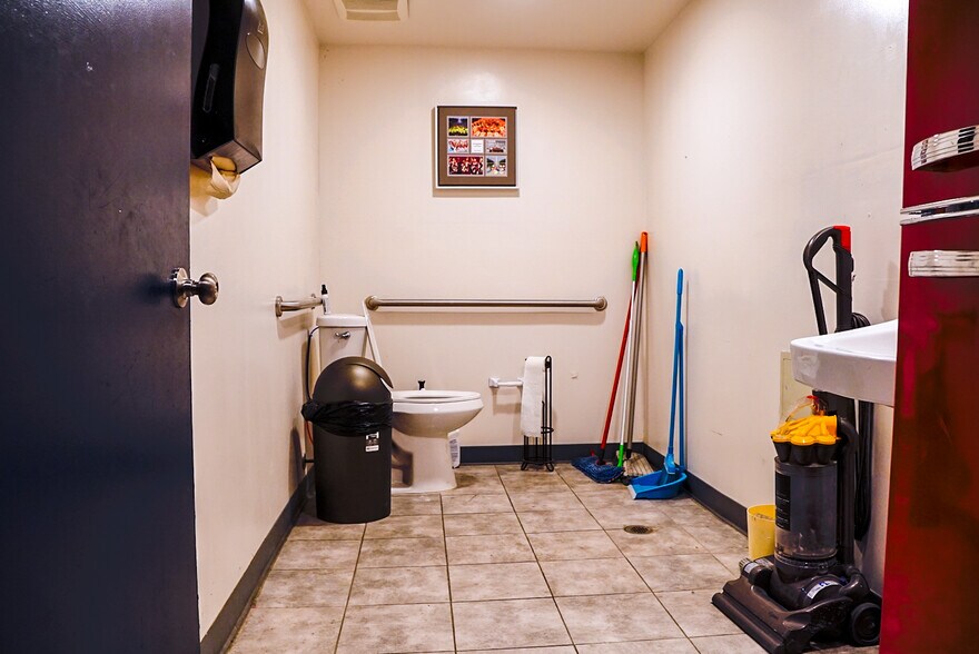 More Photos Of 1224 S Garey Ave, Pomona Medical For Sale