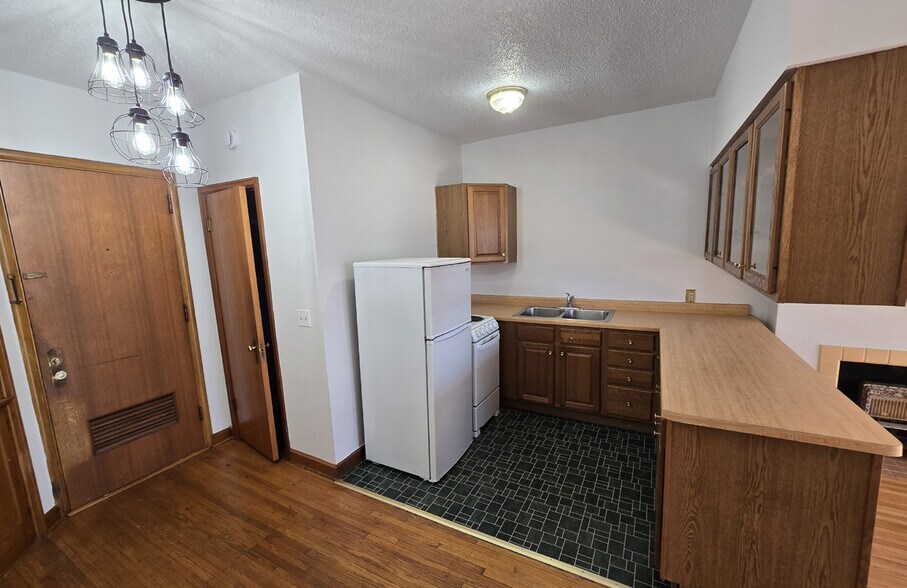 More Photos Of 703 S Summit Ave, Sioux Falls Apartments For Sale
