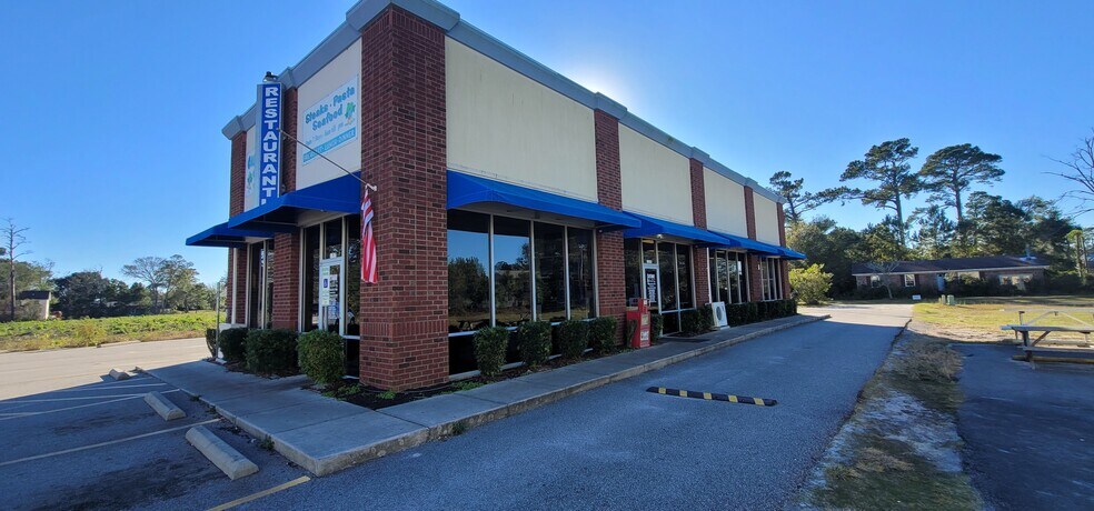 More Photos Of 112 Causeway Dr, Ocean Isle Beach Freestanding For Sale