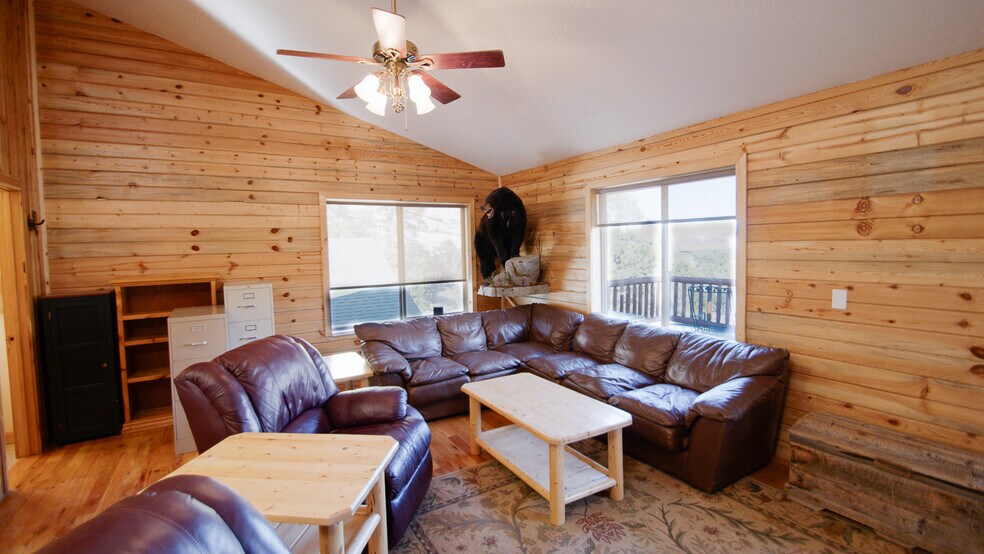 More Photos Of 897 E Cocks Comb Dr, Teasdale Land For Sale