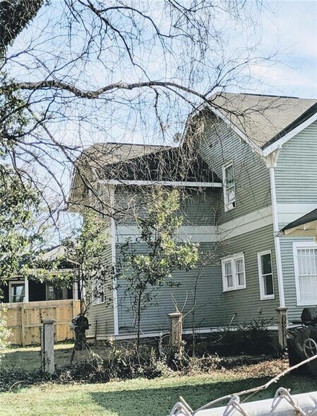 More Photos Of 1247 Lucile Ave SW, Atlanta Specialty For Sale