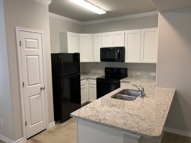 More Photos Of 6002 Shashi Place, San Antonio Apartments For Sale