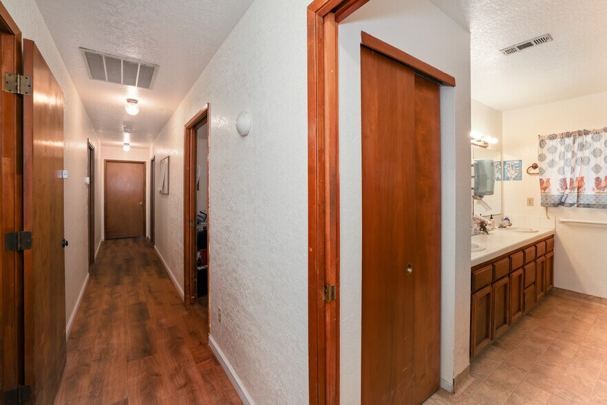 More Photos Of 13765 Lisa Way, Red Bluff Assisted Living For Sale