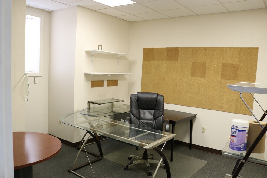 More Photos Of 359 Lincoln Ave, East Stroudsburg Manufacturing For Lease