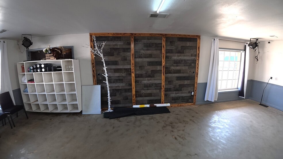 More Photos Of 13455 E Wade Hampton Blvd, Greer Storefront Retail Office For Lease