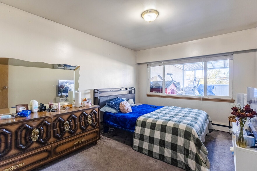 More Photos Of 6653 Main St, Vancouver Apartments For Sale