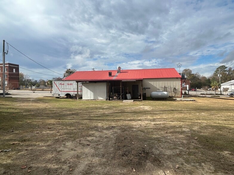 More Photos Of 8291 Savannah Hwy Hwy, Norway Restaurant For Sale