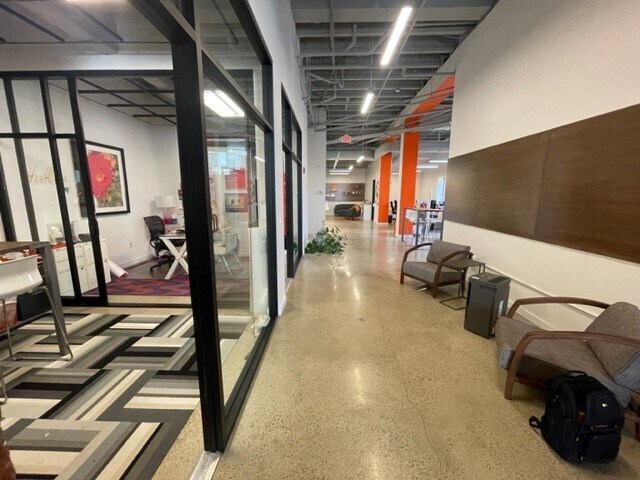 More Photos Of 83-85 Washington St, Norwalk Loft Creative Space For Lease