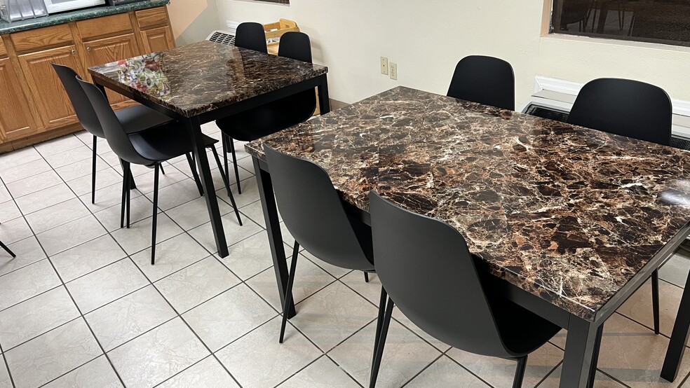 More Photos Of 1013 Highway 231 S, Troy Hotel For Sale