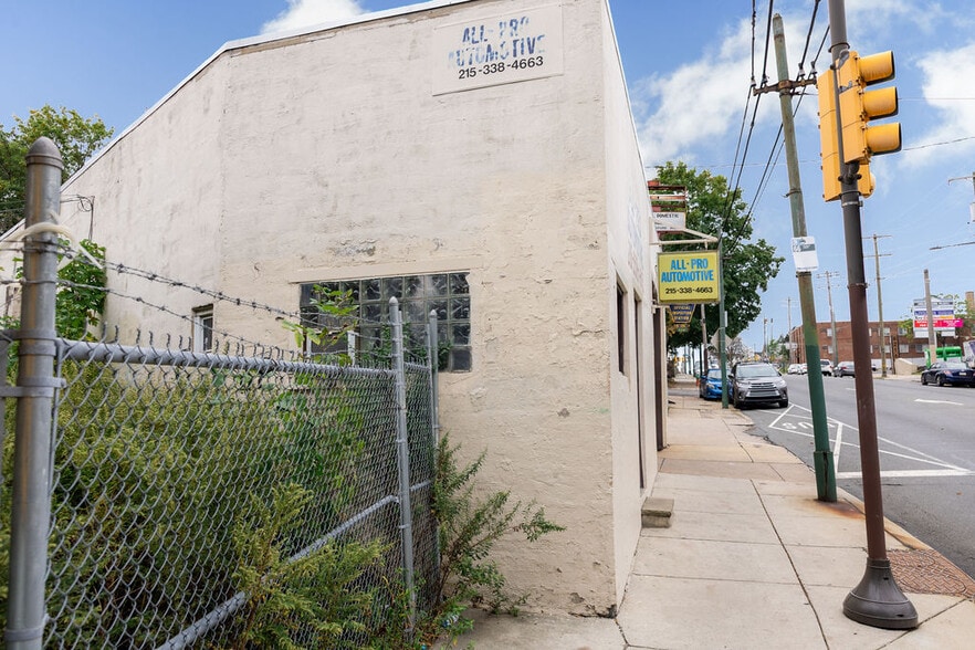 More Photos Of 8257 Frankford Ave, Philadelphia Auto Repair For Sale
