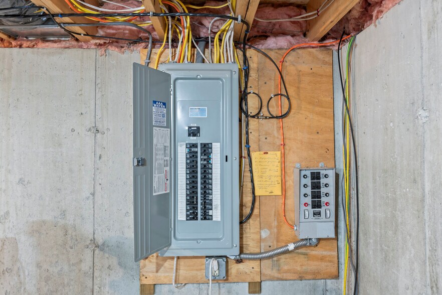 More Photos Of 41 Hobbs Rd, West Newfield Specialty For Sale