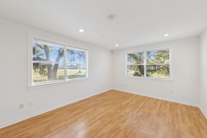 More Photos Of 1106 Brick Rd, Winter Garden Office For Lease