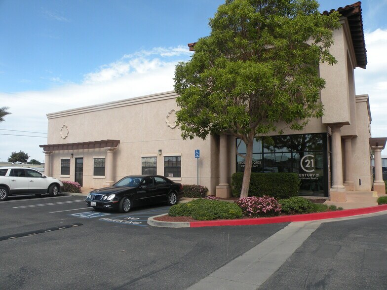 More Photos Of 1811 S Broadway St, Santa Maria Office Residential For Sale