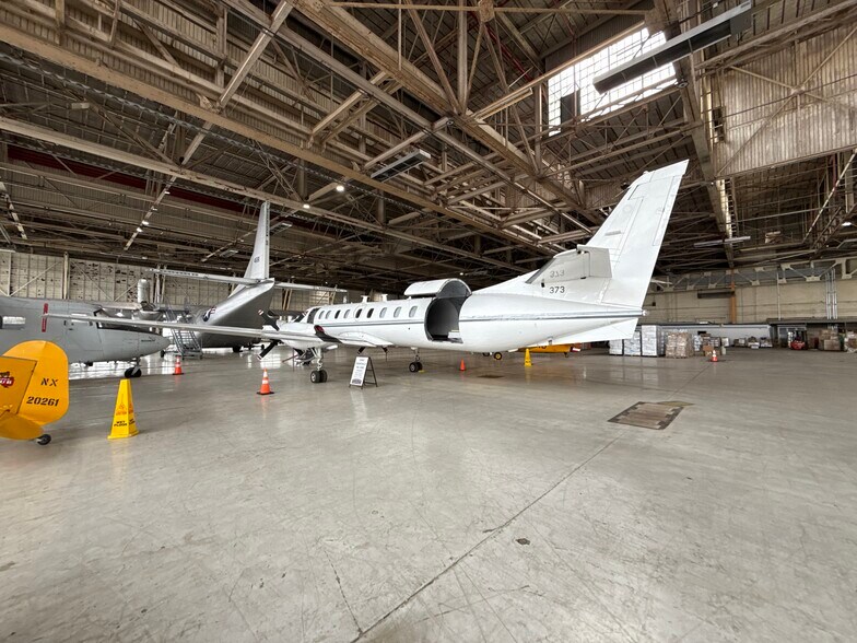 More Photos Of 18450 Showalter Rd, Hagerstown Manufacturing For Sale