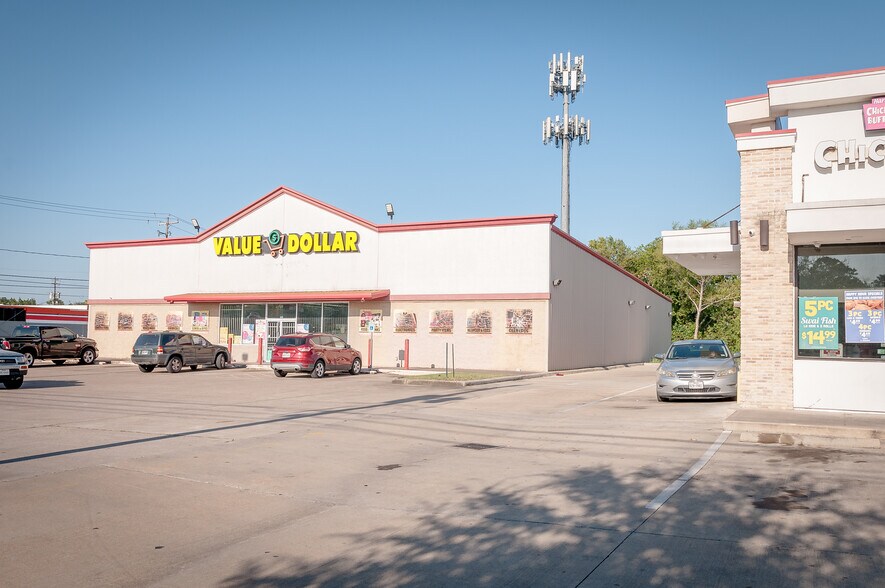 More Photos Of 6703 Telephone Rd, Houston Freestanding For Lease