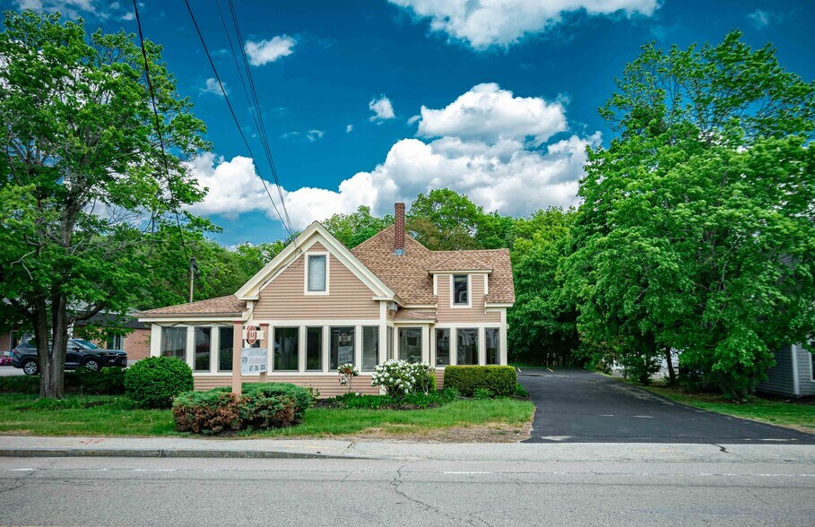 More Photos Of 127 Washington St, Norwell Medical For Sale