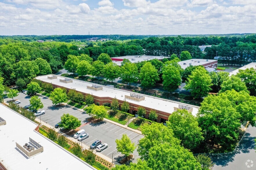 More Photos Of 9129 MONROE Rd, Charlotte Unknown For Lease