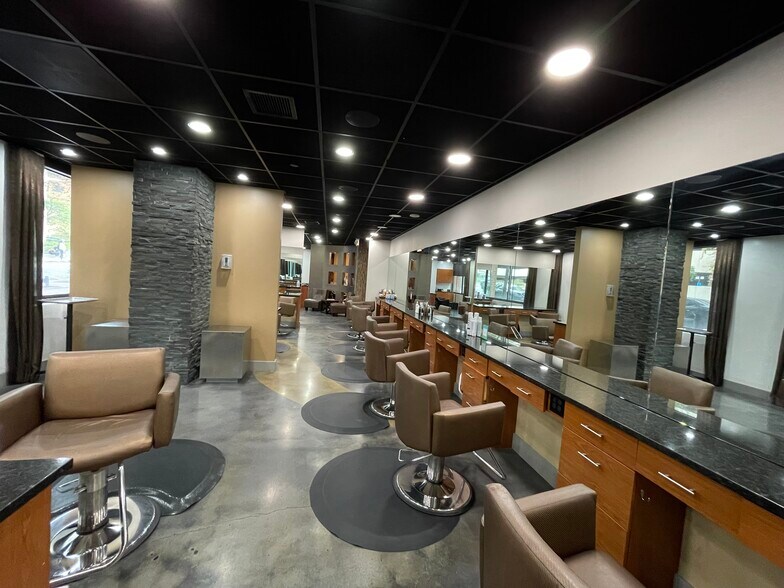 More Photos Of 212 Washington Ave, Towson Apartments For Lease