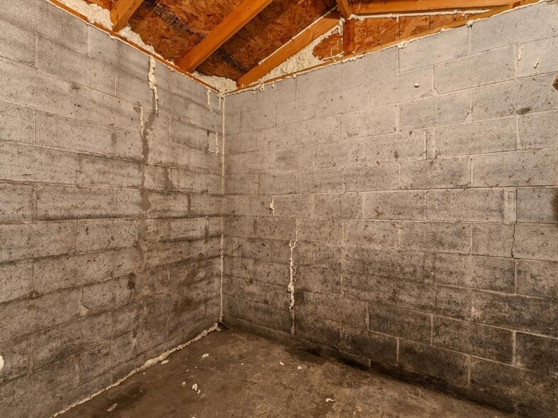 More Photos Of N9090 Dairyland Dr, Cleveland Industrial For Sale