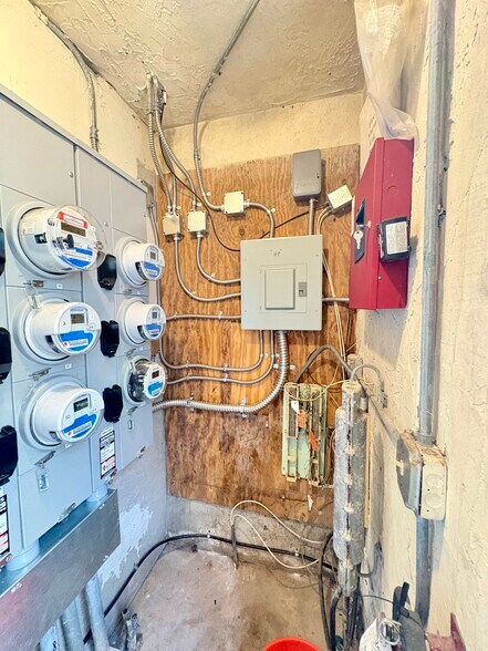 More Photos Of 1111 SW 4th St, Fort Lauderdale Apartments For Sale