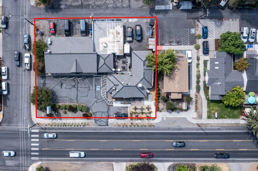 More Photos Of 1227 NW Galveston Ave, Bend Storefront Retail Office For Sale