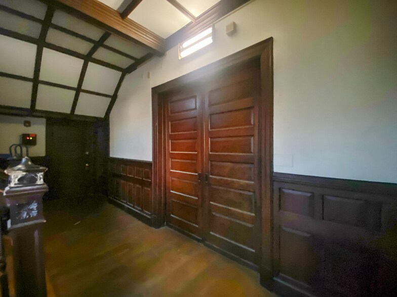 More Photos Of 5214 Wayne Ave, Philadelphia Apartments For Sale