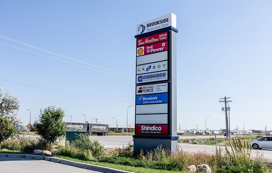 More Photos Of 15 Davis Way, Rosser Warehouse For Lease