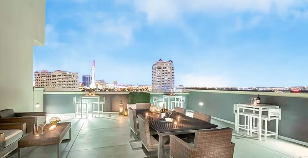 More Photos Of 353 E Bonneville Ave, Las Vegas Apartments For Sale