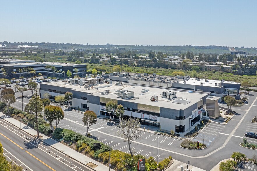 More Photos Of 4503-4509 Glencoe Ave, Marina Del Rey Research And Development For Lease