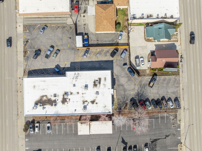 More Photos Of 325 Chelan Ave, Wenatchee Office For Lease