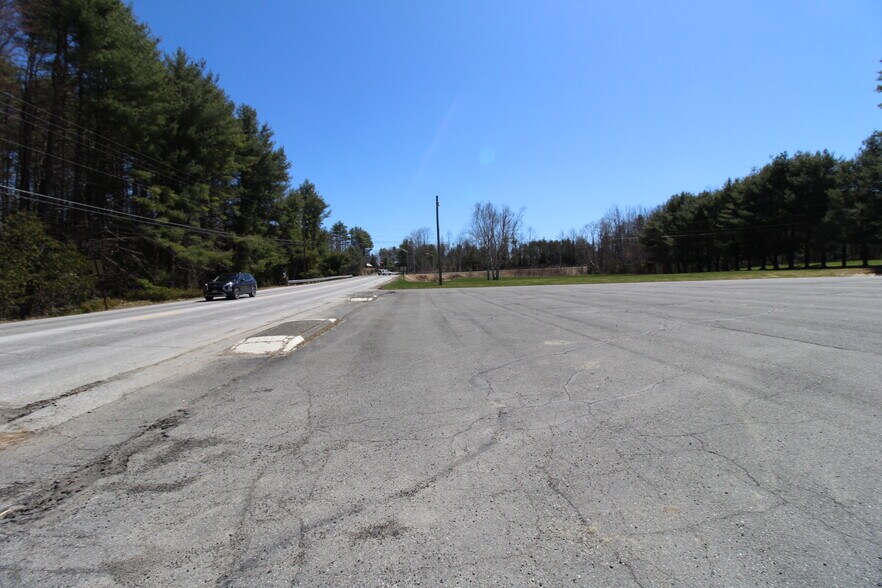 More Photos Of 20 Estes Ave, Palmyra Auto Dealership For Sale