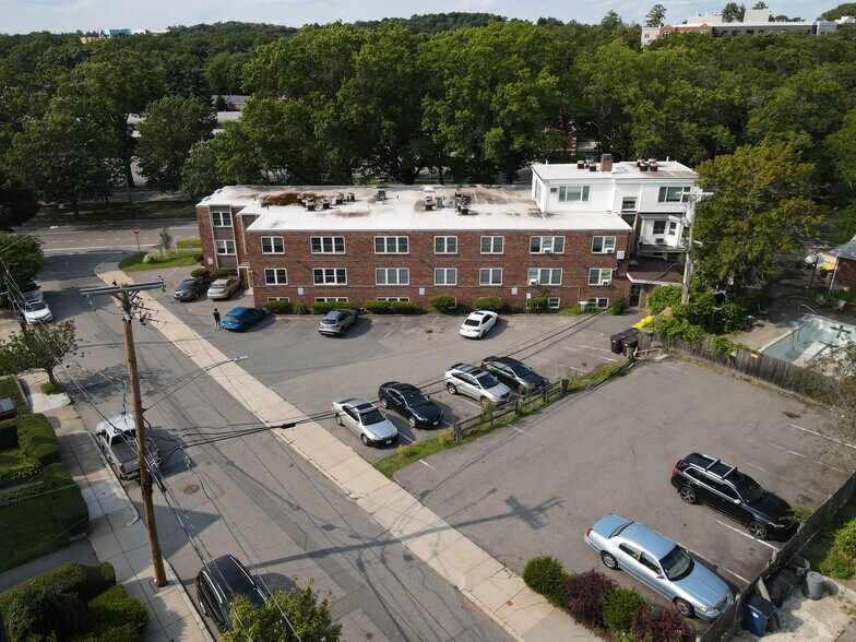 More Photos Of 530-540 VFW Pky, West Roxbury Apartments For Lease
