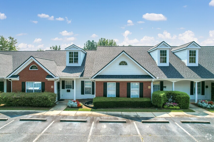 More Photos Of 101 Devant St, Fayetteville Office For Sale