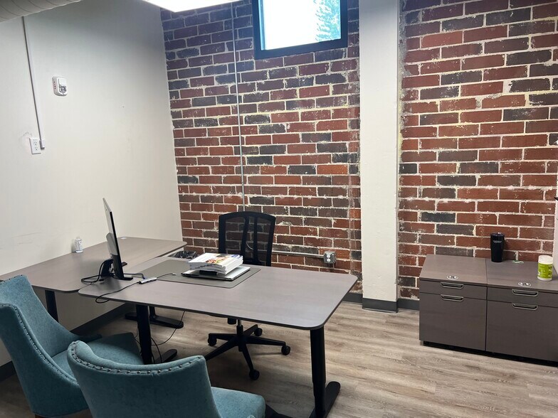 More Photos Of 7490 N 36th St, Pinellas Park Loft Creative Space For Lease