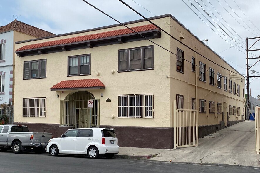 Primary Photo Of 717 Columbia Ave, Los Angeles Apartments For Sale