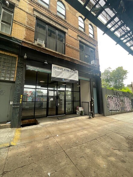 More Photos Of 1945 Broadway, Brooklyn Storefront For Lease