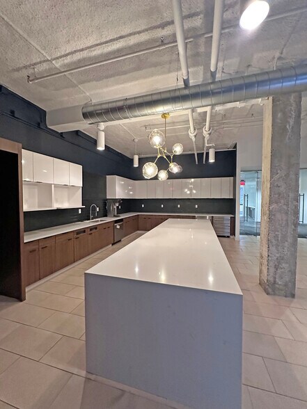 More Photos Of 89 Ionia Ave NW, Grand Rapids Office For Lease