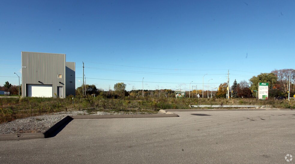More Photos Of 1935-1953 Ravenscroft Rd, Ajax Unknown For Lease