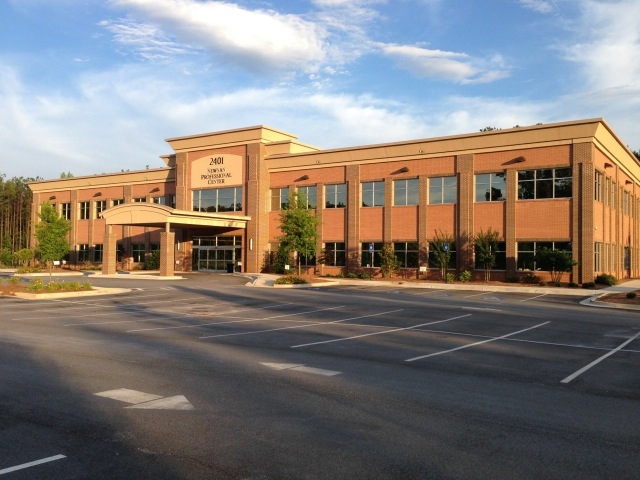 Primary Photo Of 2401 Newnan Crossing Blvd, Newnan Medical For Lease