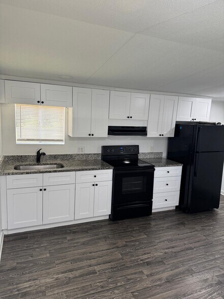 More Photos Of 730 N Chestnut Rd, Lakeland Land For Sale