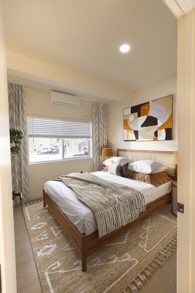 More Photos Of 330 S Horne St, Oceanside Apartments For Sale