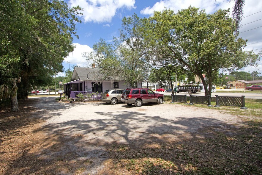 More Photos Of 490 N Spring Garden Ave, Deland Freestanding For Sale