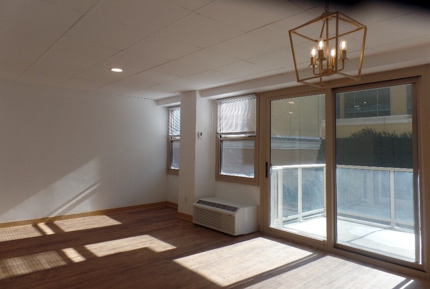 More Photos Of 2834 Atlantic Ave, Atlantic City Apartments For Sale