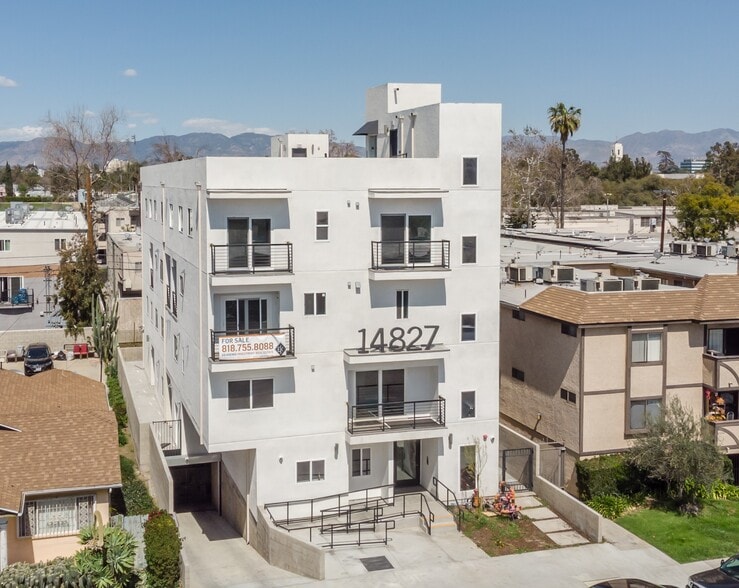 More Photos Of 14827 W Victory Blvd, Van Nuys Apartments For Sale