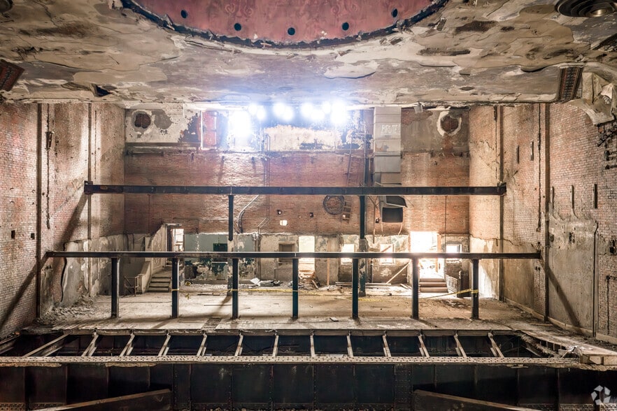 More Photos Of 31-33 Chenango St, Binghamton General Retail For Sale