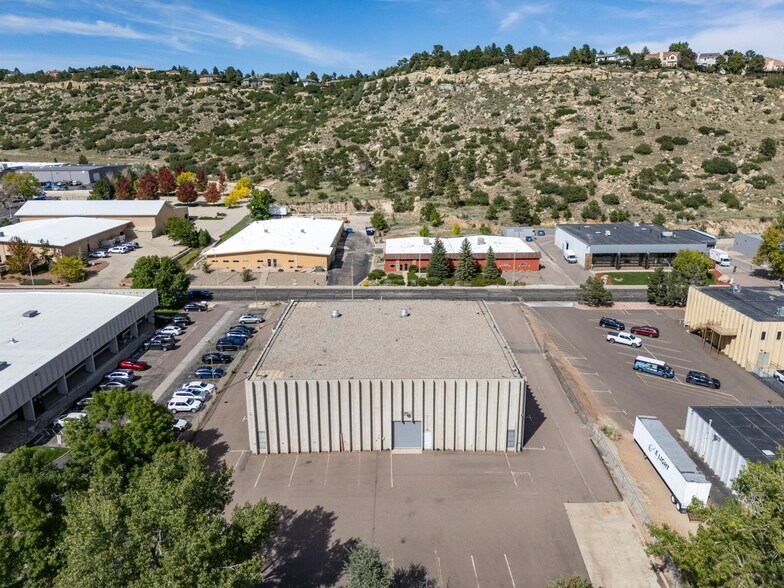 More Photos Of 675 Elkton Dr, Colorado Springs Distribution For Lease