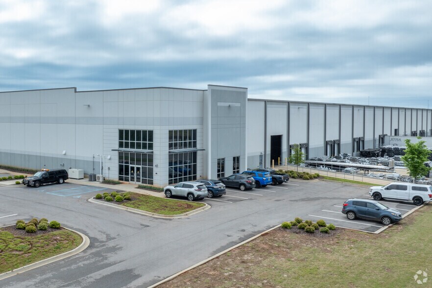 More Photos Of 23366 Bibb Garrett Rd, Tanner Warehouse For Lease